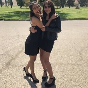 Meet your Posher, Raquel